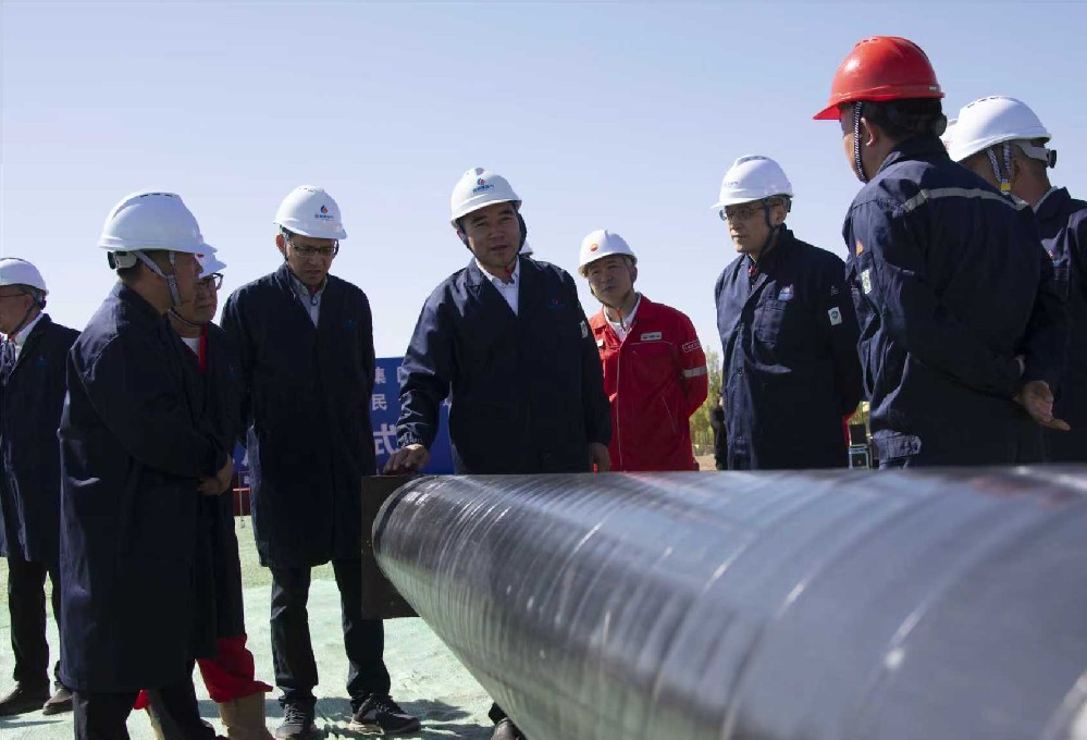 阿勒泰地区天然气利民管道扩建工程开工